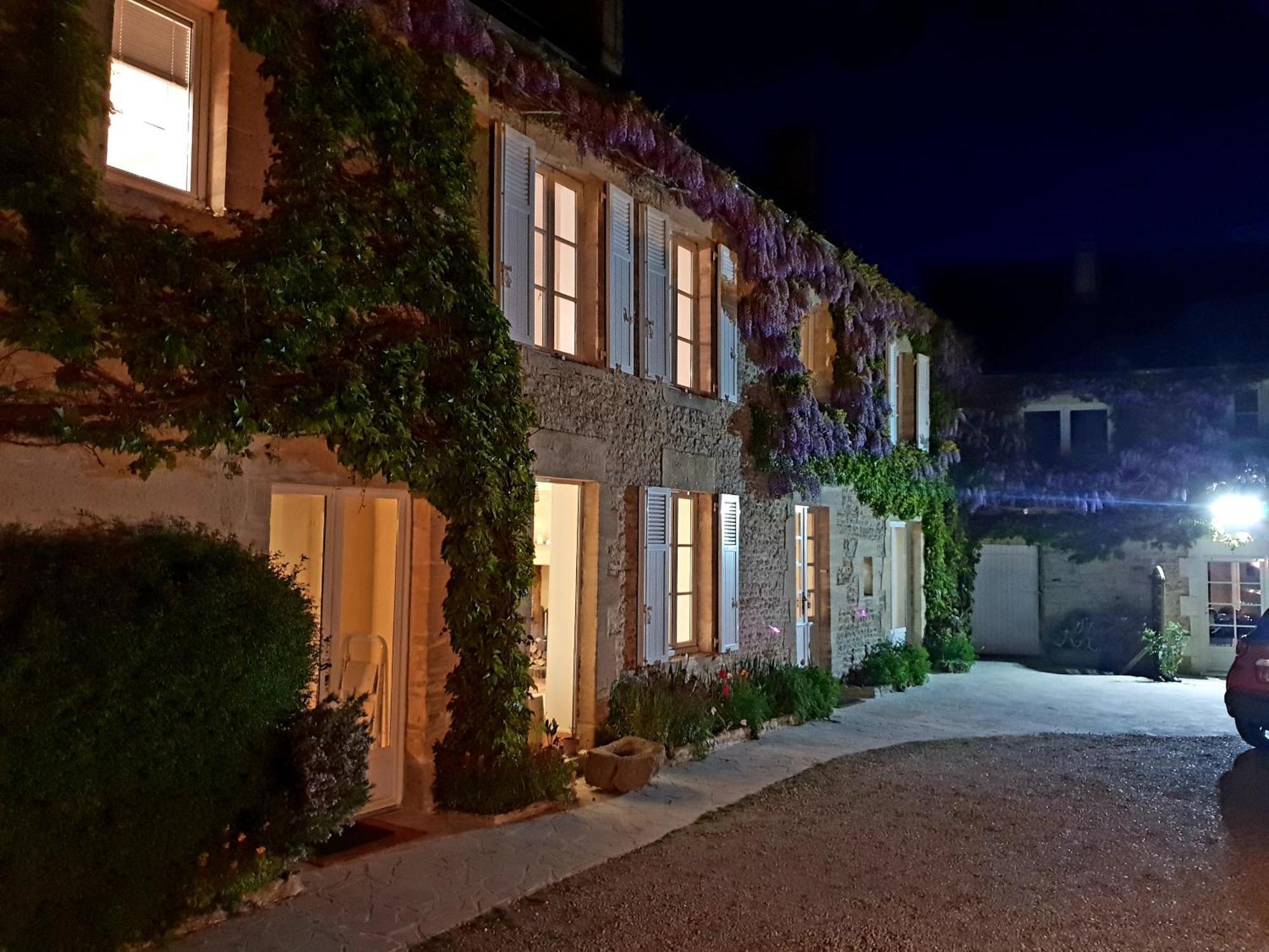 Chambre D'Hotes Liz'A Saint-Côme-de-Fresné エクステリア 写真