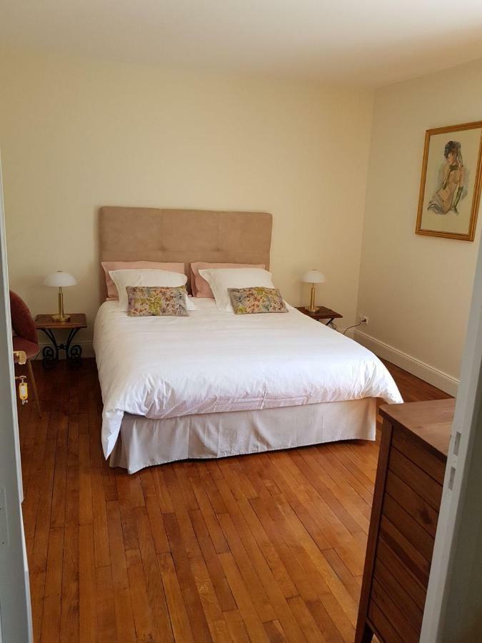 Chambre D'Hotes Liz'A Saint-Côme-de-Fresné エクステリア 写真