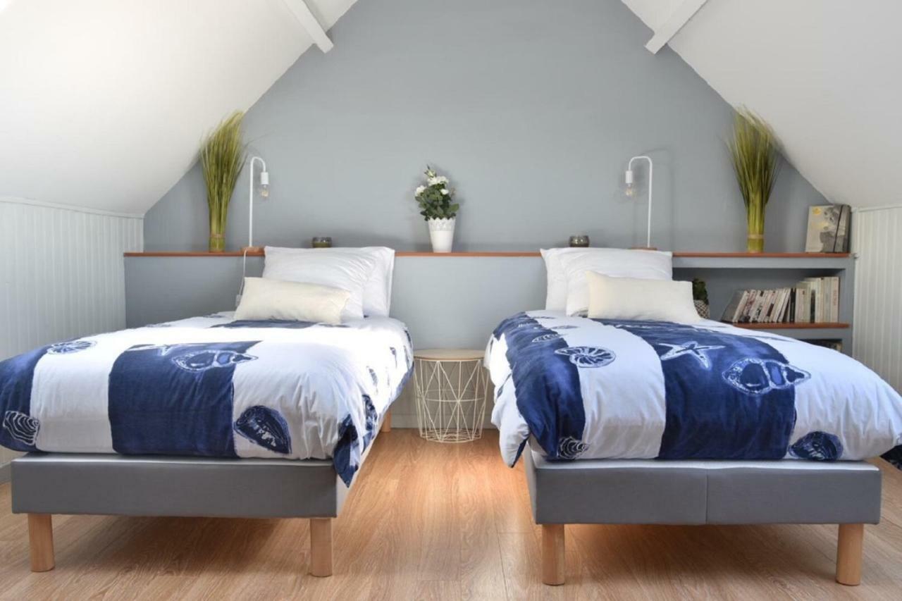 Chambre D'Hotes Liz'A Saint-Côme-de-Fresné エクステリア 写真