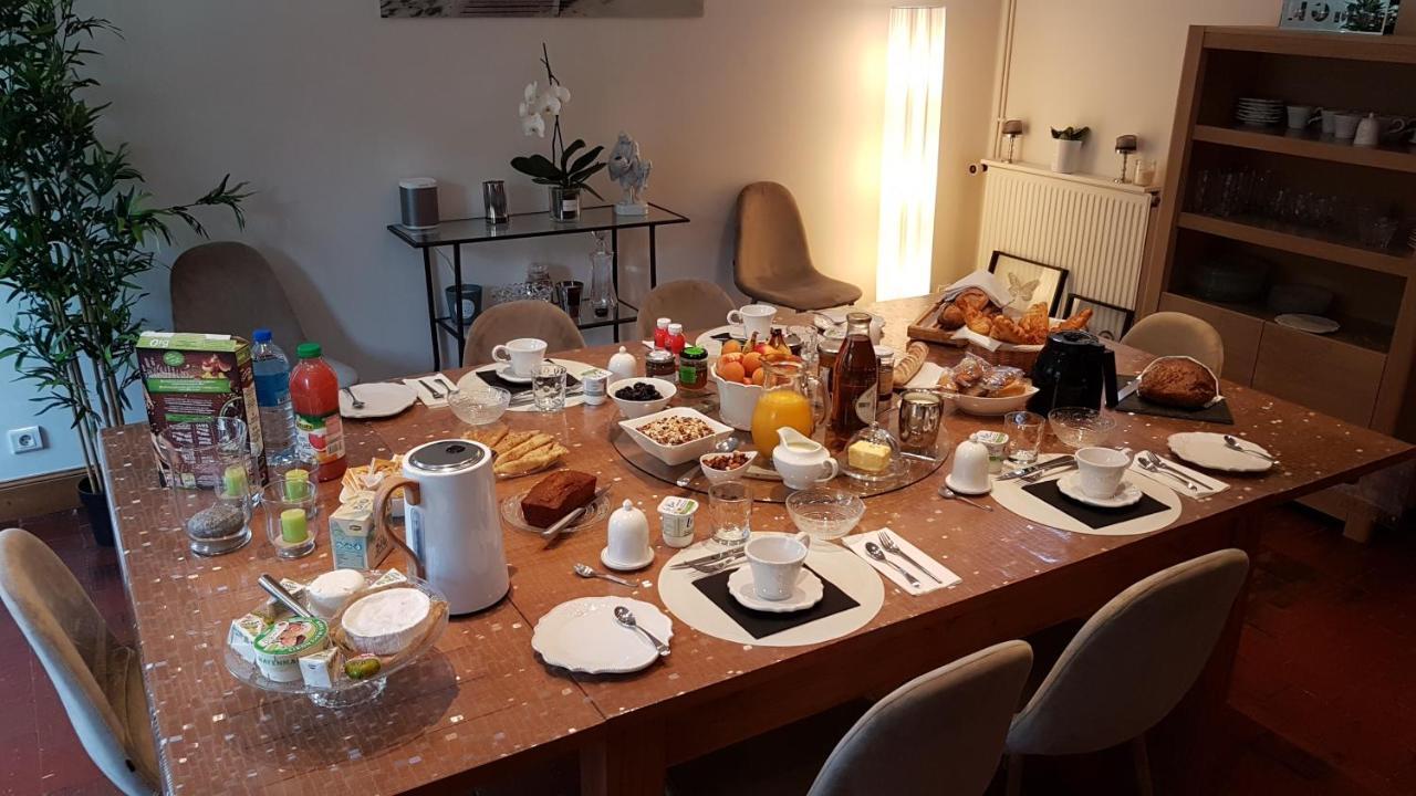Chambre D'Hotes Liz'A Saint-Côme-de-Fresné エクステリア 写真